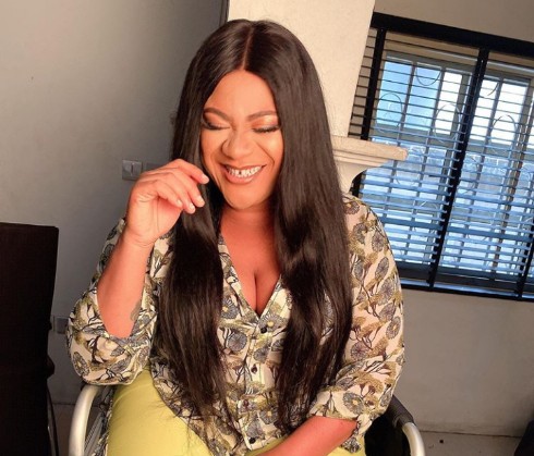 Nkech Blessing brags about her s3xual life amidst lockdown