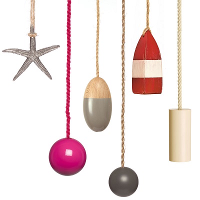 6 bathroom light pulls with a nautical theme