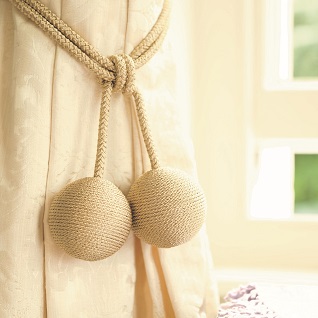 charleston classic curtain holdback