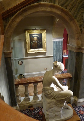 drapers hall stairway