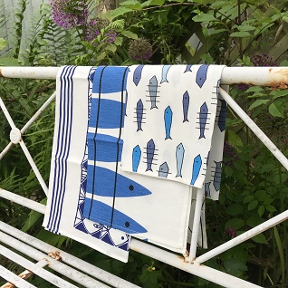 graphic fish tea towels in classic blue and white graphic fish tea towels in classic blue and white