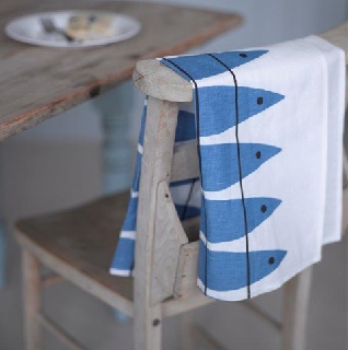 blue herring kitchen tea or drying-up towel