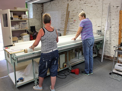 cutting sample roller blind fabric