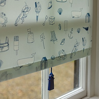 seaside fun roller blind print & lighthouse pull