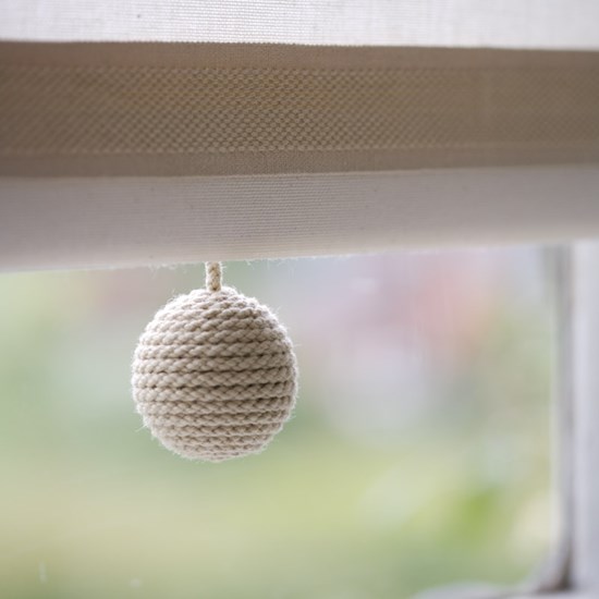 straw cream coloured carpet ball boule textile modern elegant wool window roller blind pull straw cream coloured carpet ball boule textile modern elegant wool window roller blind pull