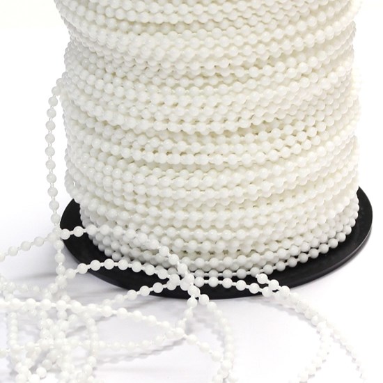 Rollease plastic bead chain in white RBC6MMW Rollease plastic bead chain in white RBC6MMW