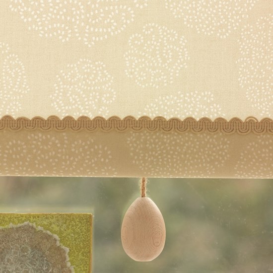 arco braid - parchment arco in parchment colour is a simple wavy curvy decorative trimming or interior braid