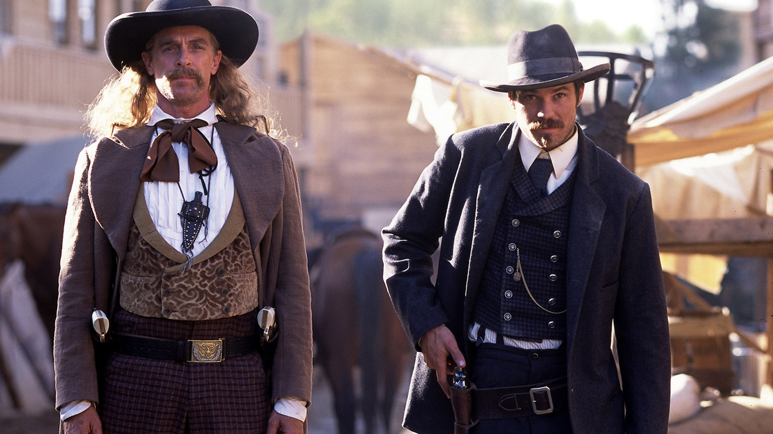 Streamly Deadwood, Säsong 1 , Deadwood