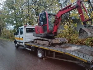 zdjęcie przedstawiające Pomoc Drogowa/Laweta Mobilny Mechanik Tip Top