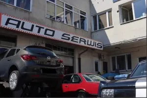 zdjęcie przedstawiające MOTORCARS