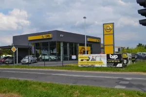 zdjęcie przedstawiające Autoryzowany serwis Opel - Trax Auto