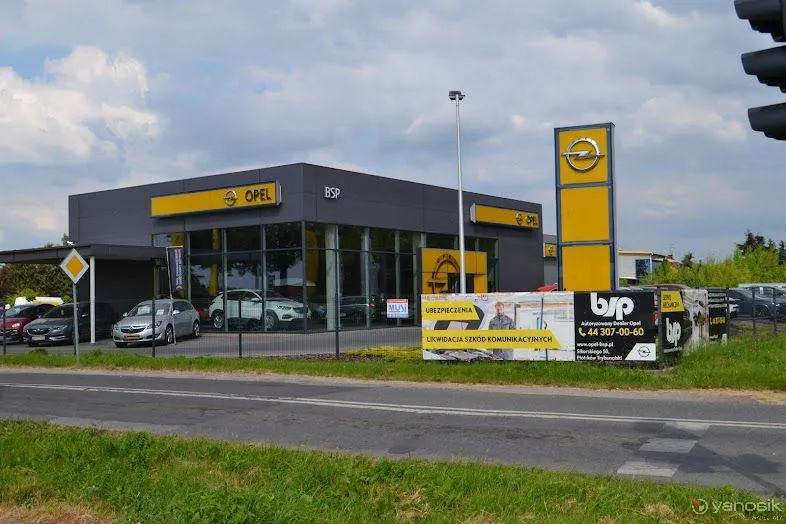 zdjęcie przedstawiające Autoryzowany serwis Opel - Trax Auto