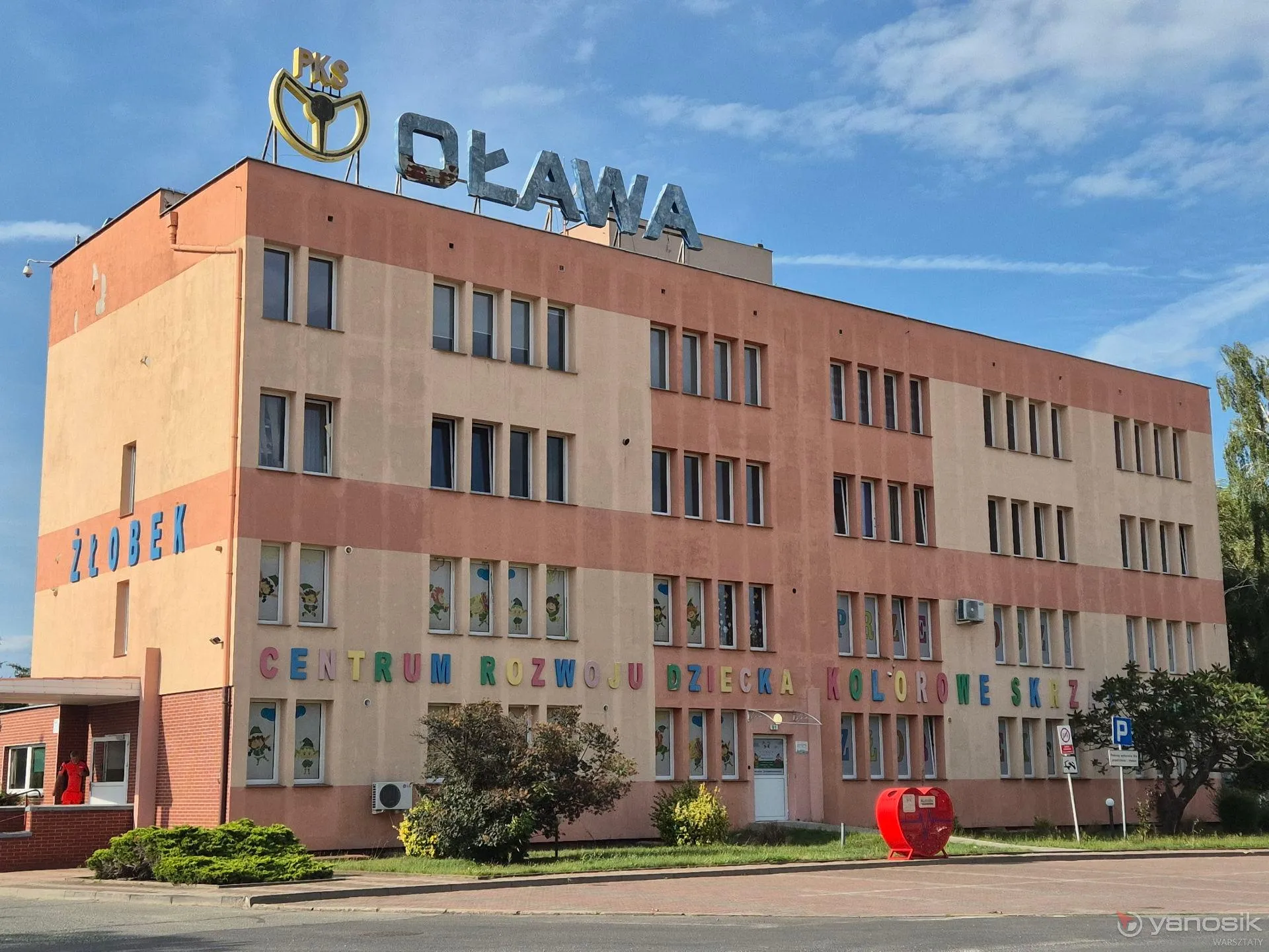 zdjęcie przedstawiające PKS w Oławie S. A.