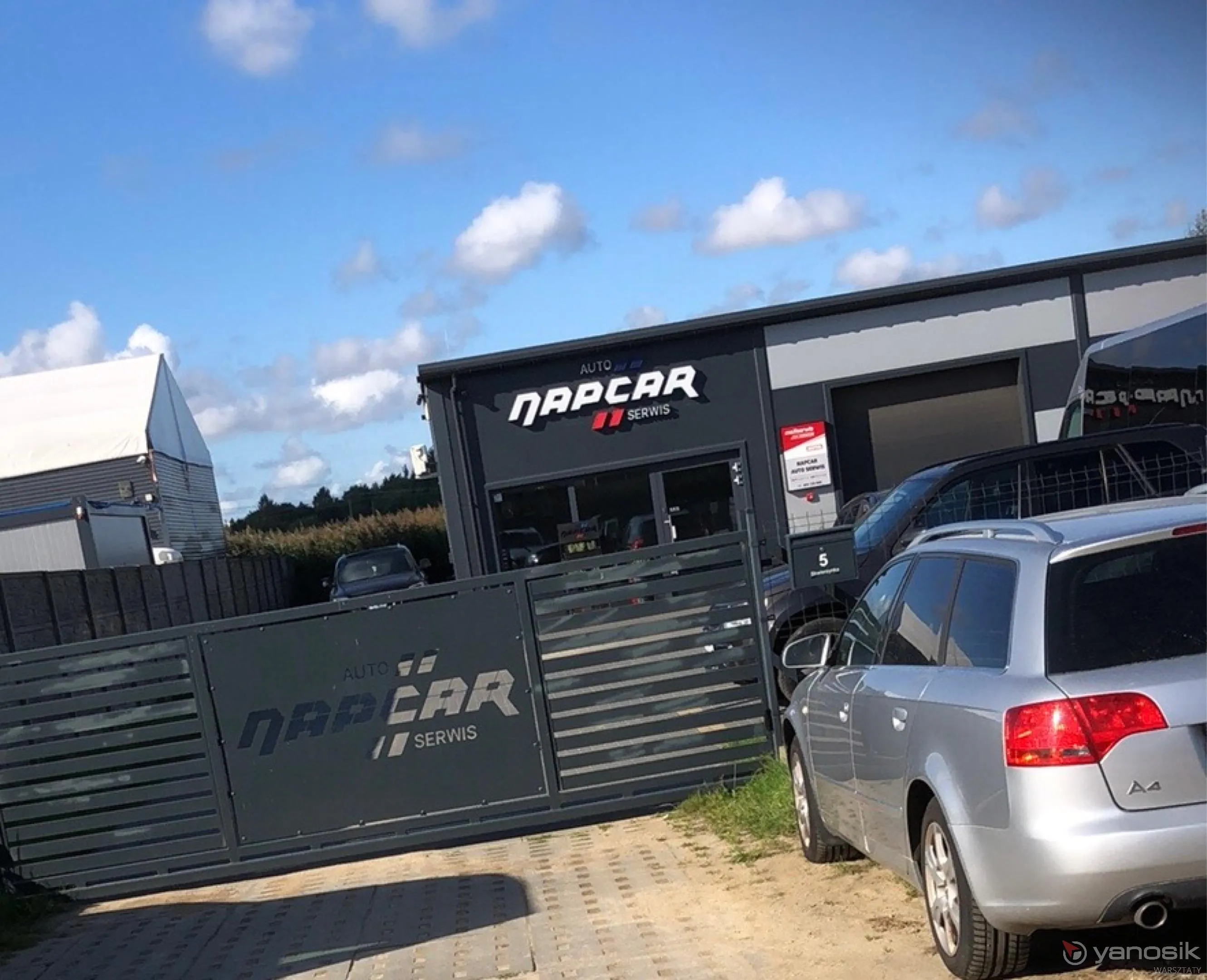 zdjęcie przedstawiające Napcar