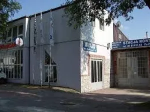 zdjęcie przedstawiające P.U.H.M. SomiCAR Mariusz Podwysocki