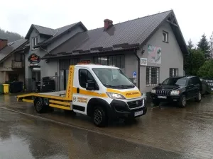 zdjęcie przedstawiające El_trans Pomoc Drogowa