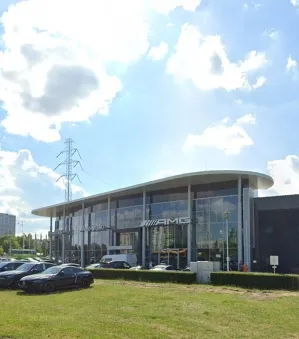 zdjęcie przedstawiające Serwis Mercedes-Benz - Auto Studio