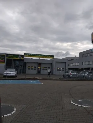 zdjęcie przedstawiające LuxOil