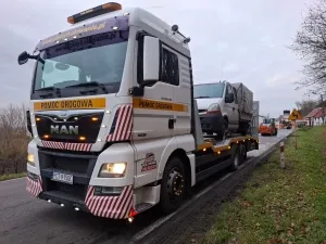 zdjęcie przedstawiające Pomoc drogowa Czarnków, Dolny holowanie