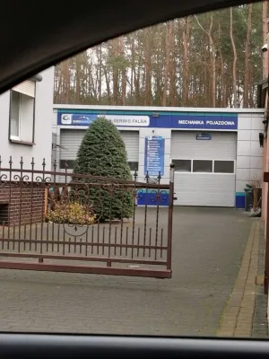 zdjęcie przedstawiające Eurowarsztat Auto - serwis  FALBA