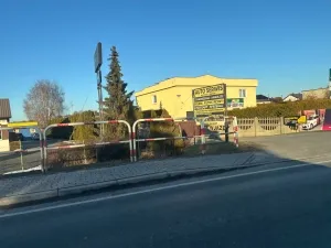 zdjęcie przedstawiające AUTO SERWIS 