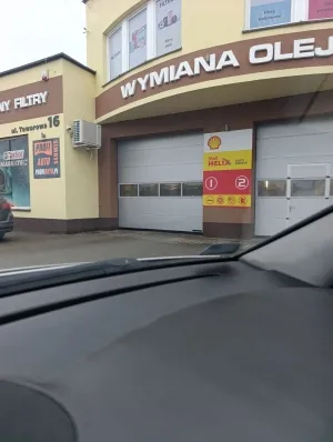 zdjęcie przedstawiające Auto Centrum Salmar