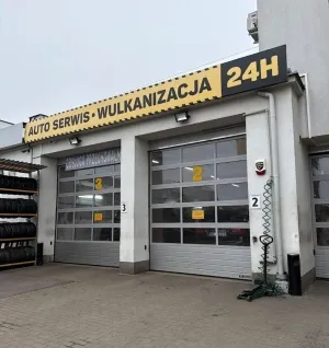 zdjęcie przedstawiające WULKANIZACJA 24H DARIUSZ STRĄK