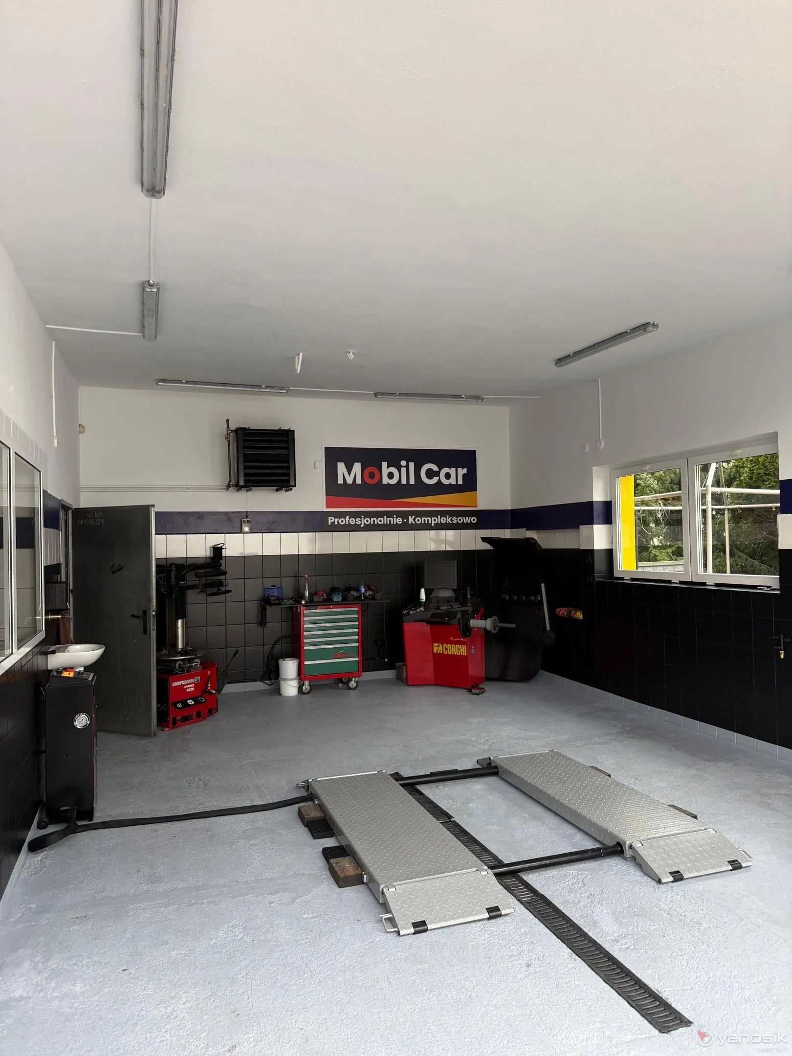 zdjęcie przedstawiające Mobilna wulkanizacja Częstochowa, mobilny serwis opon TIR