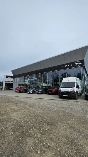 zdjęcie przedstawiające Autoryzowany Serwis Opel - Auto Krak