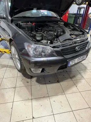 zdjęcie przedstawiające Specjalizacja auta francuskie Citroen Renault Peugeot