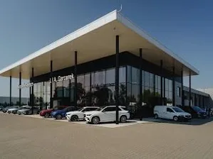 zdjęcie przedstawiające Mercedes-Benz Auto Partner J. i A. Garcarek