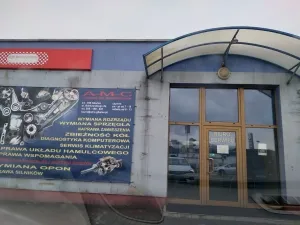 zdjęcie przedstawiające Auto Moto Centrum