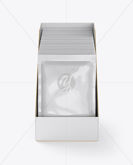 Box With Glossy Sachets Mockup PSD #3