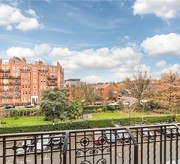 Oakwood Court, W14