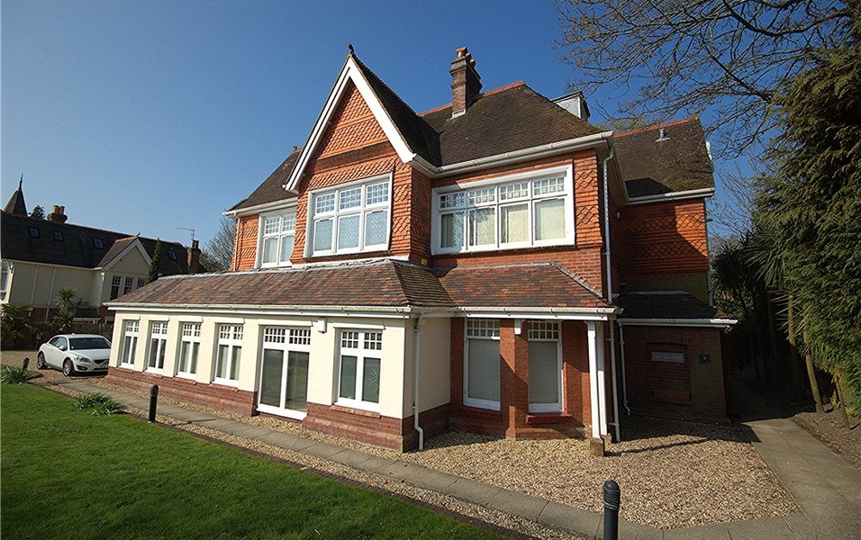 Property Details Berkeleys Estate Agents