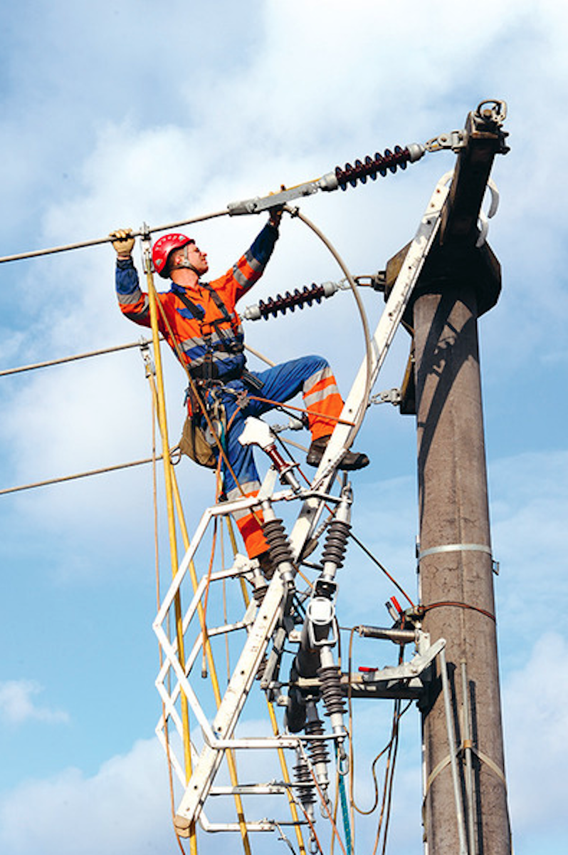 Netzelektriker in EFZ Lehrstellen Und Berufsbild