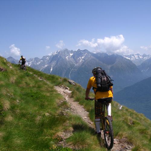 Logo Val Camonica in Mountain Bike Attrazioni