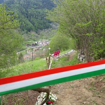 Foto Sentirsi Gulliver... le Panchine Giganti in ValleCamonica