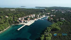 Harbour Marina Molat
