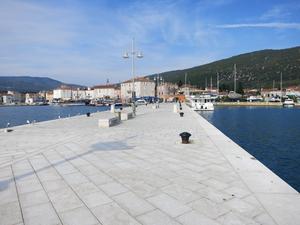 Cres harbour