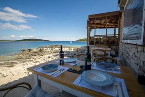 Konoba Dalmatino Bojen