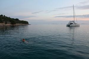 Cigrada Restaurant buoy field