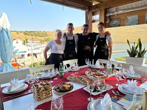 Konoba Robinson jetty