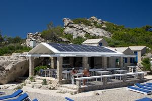 Restaurant Moro buoys