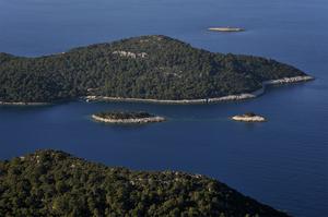 Konoba Mrčara jetty Lastovo