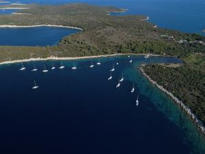 Restaurant Paradiso / Soline buoy field
