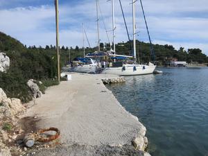 Mongonissi Beach quay