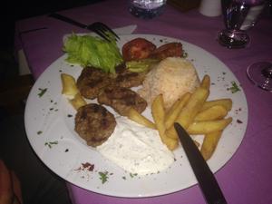 Azmak Restaurant Steg