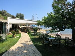 Karnayio Taverna
