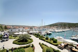 C&N-Cesme Marina